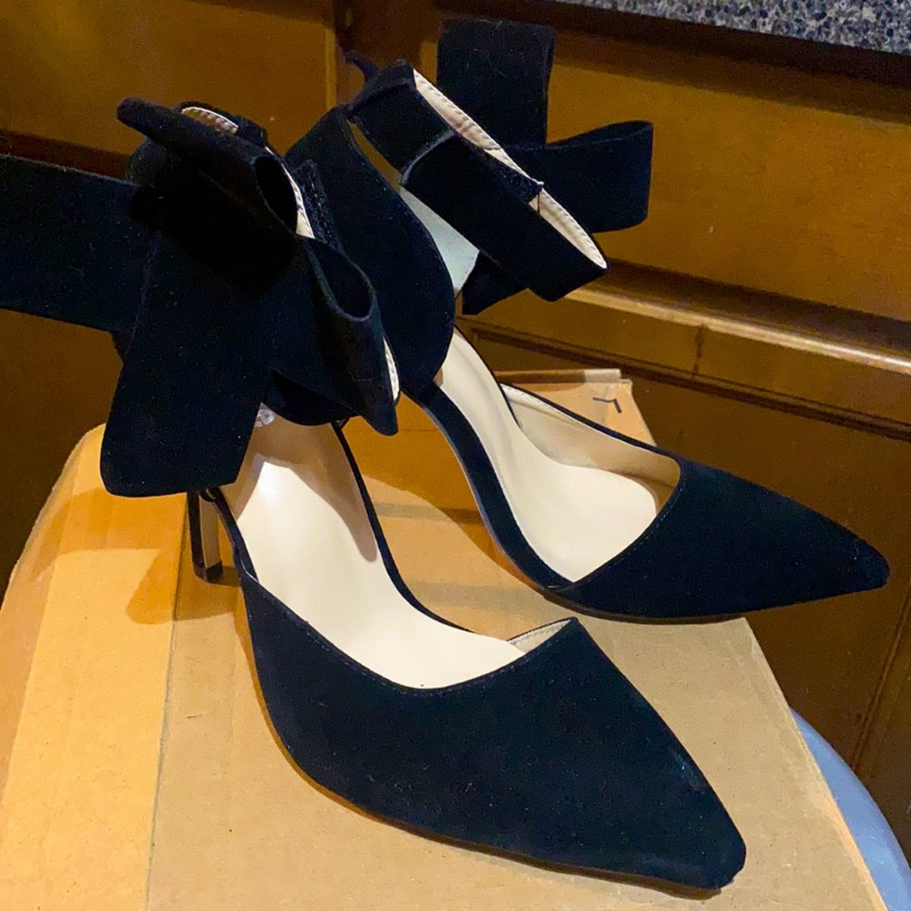 Ladies Shoes